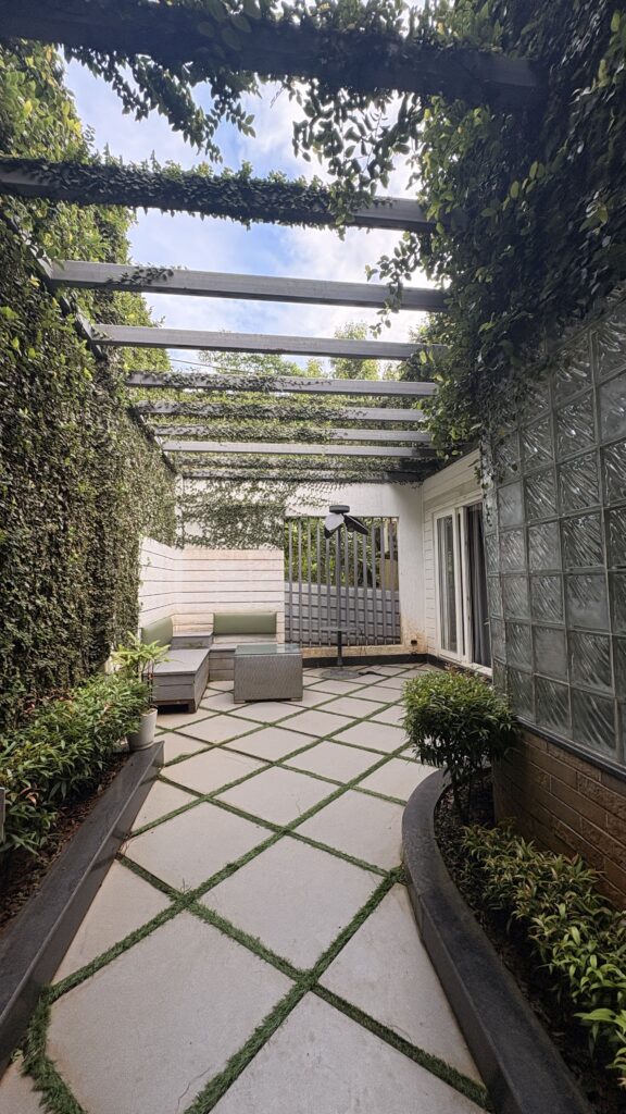 Suite Lawn